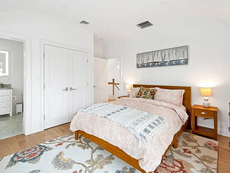 28 Dartmouth Rd — Photo 18