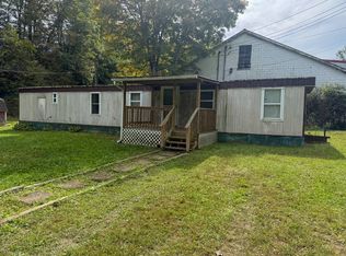 9162 Big Otter Hwy, Nebo, WV 25141