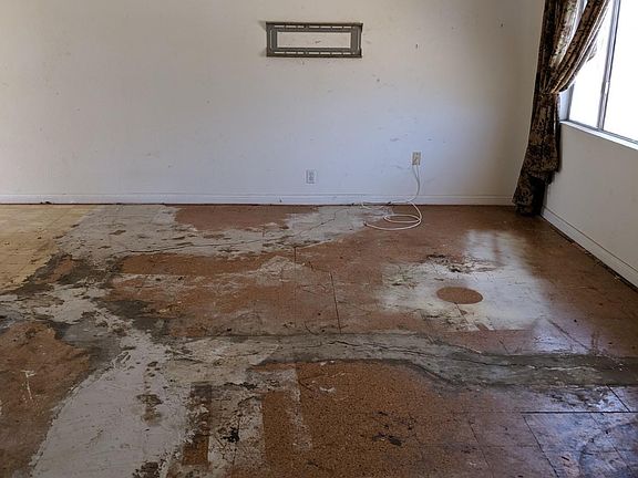 5th image of 5311 Primrose Dr