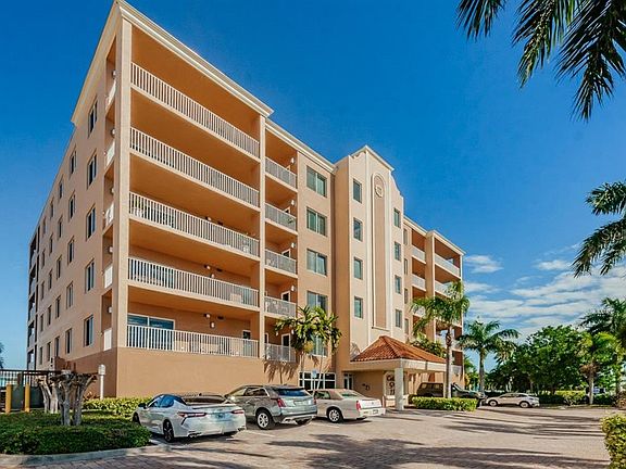 5th image of 11455 Gulf Blvd APT 400