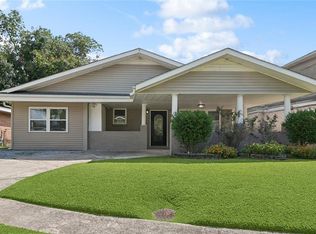 9025 Camille Ct, River Ridge, LA 70123