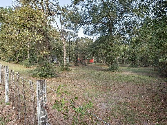3rd image of 7325 Loblolly Ln