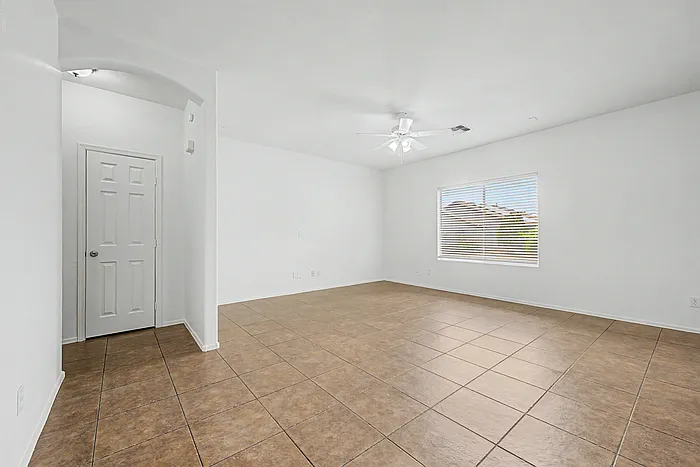 14165 W Crocus Dr — Photo 13