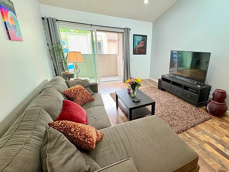 3549 Castle Glen Dr #211 — Photo 7
