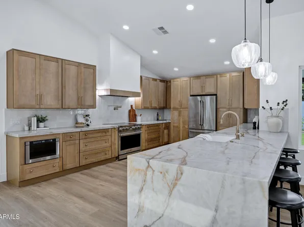 4850 E FOUNTAIN Street, Mesa, AZ 85205