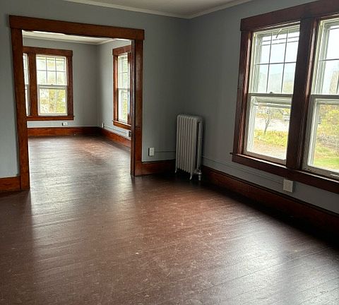 2nd image of 15 Depot St APT 3