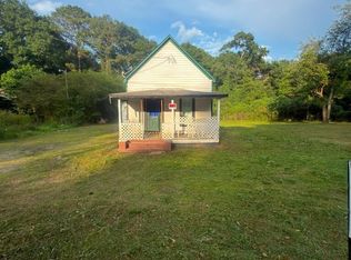 101 Smith Rd, Newnan, GA 30263