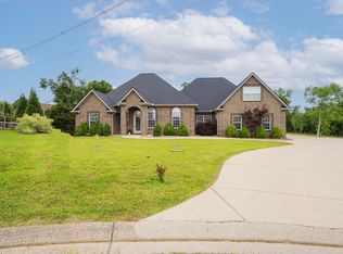 402 Beaumont Dr, Murfreesboro, TN 37129