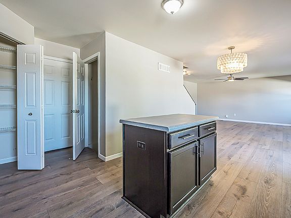 4th image of 8401 Walnut Hl