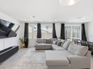 10170 Canyon Mantle St, Las Vegas, NV 89166