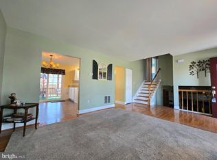 9 Montrose Rd, Pasadena, MD 21122