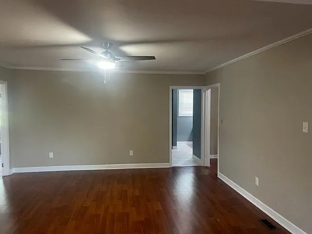 208 Summey St — Photo 3