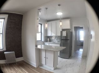 2124 Crescent St APT D3, Astoria, NY 11105