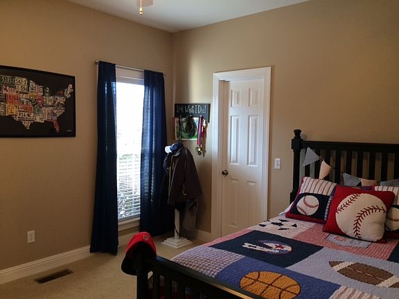 2nd image of 369 Avey Cir