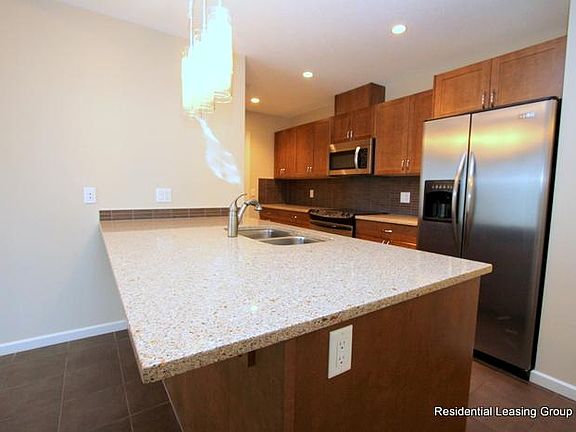 2nd image of 211 13th Ave SE #308