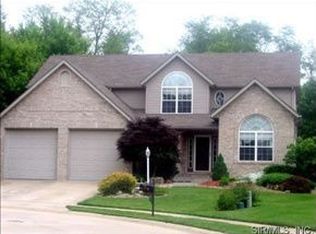 1202 Springbrooke Dr, Edwardsville, IL 62025