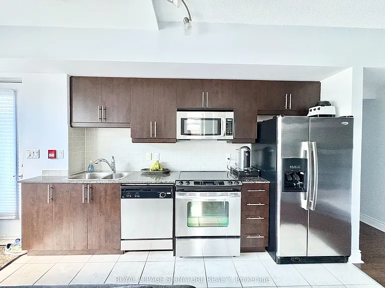 31 Olive Ave #211 — Photo 12