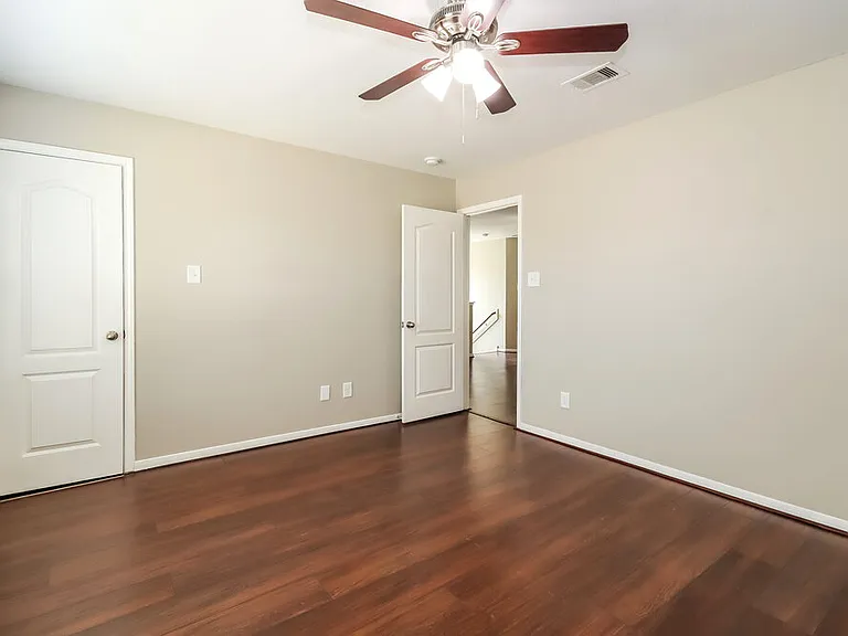 4601 Clemwood Ln — Photo 15