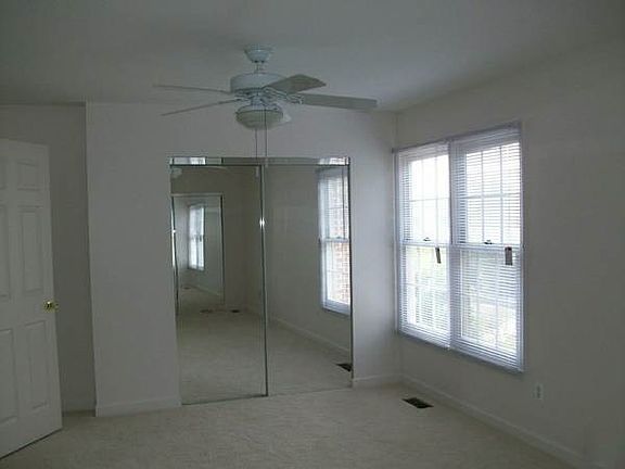 3rd image of 7042 Falls Reach Dr