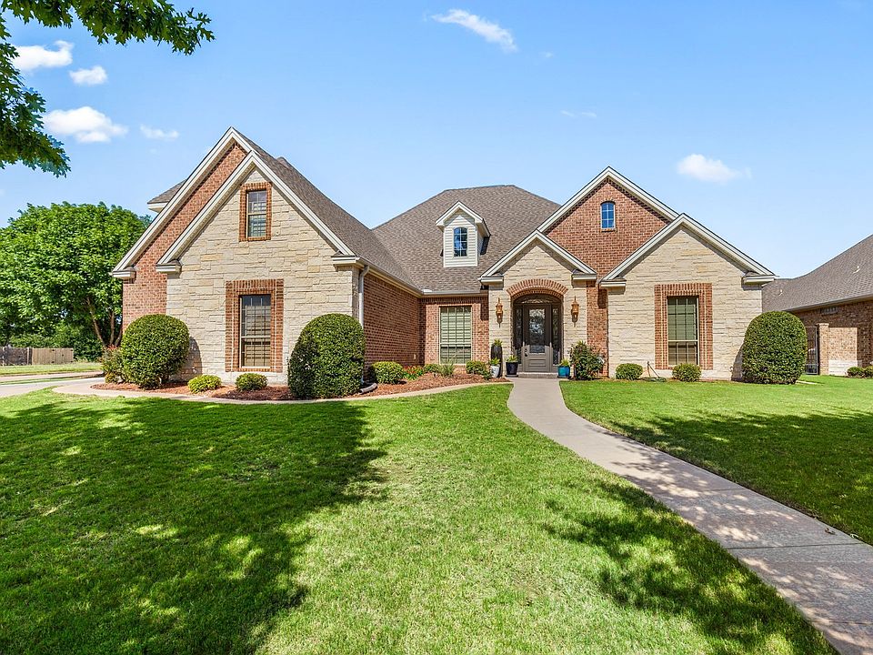 1st image of 4805 Bridge Creek Dr