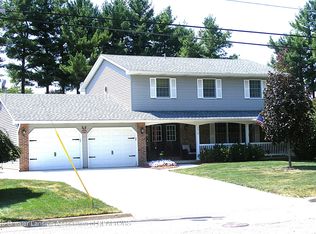 1218 S Clinton St, Charlotte, MI 48813