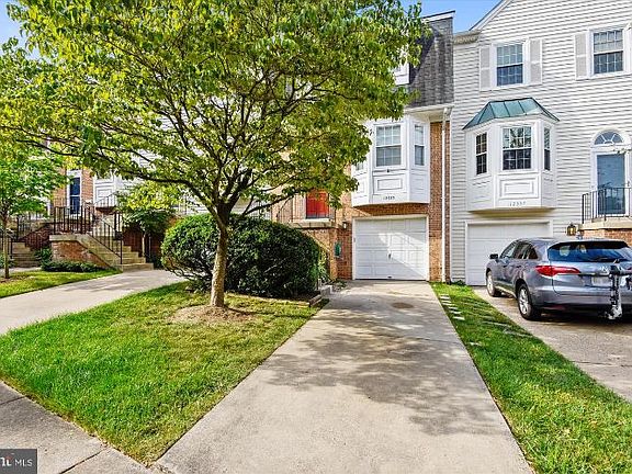 2nd image of 12335 Sleepy Lake Ct