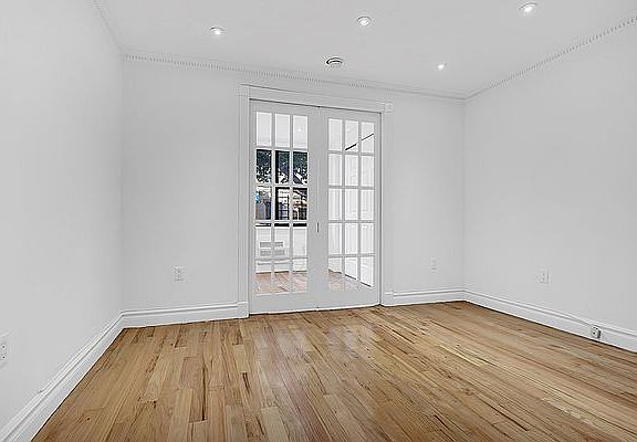2nd image of 336 E 81st St APT 1F