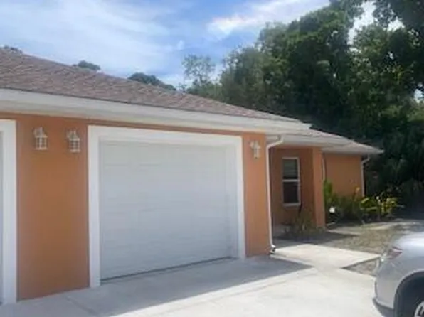 1624 Espejo St SE #A, Palm Bay, FL 32909