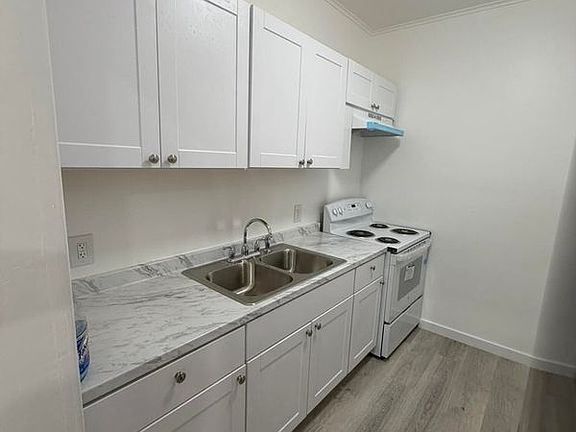 3rd image of 1131 S N St #B