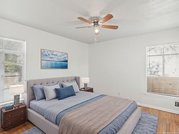 3rd image of 414 KAREN LN