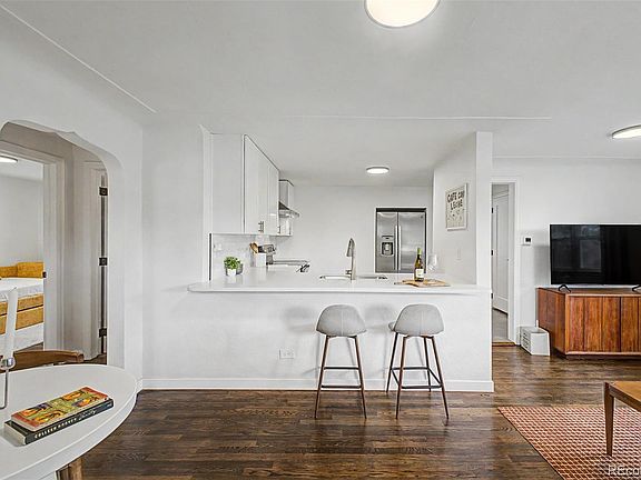 3rd image of 3070 W Ford Place