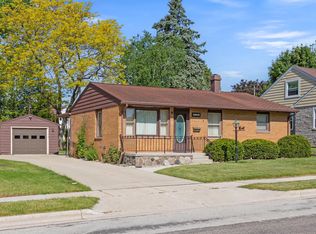 106 N Bruns Ave, Plymouth, WI 53073