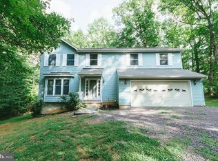 4387 Labrador Ct, Amissville, VA 20106