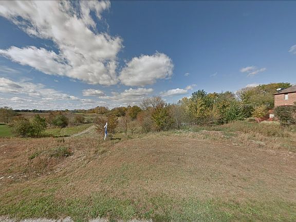 2nd image of 2855 Bay Meadow Ln