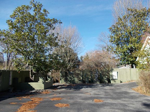 3rd image of 3118 W Cumberland Ave
