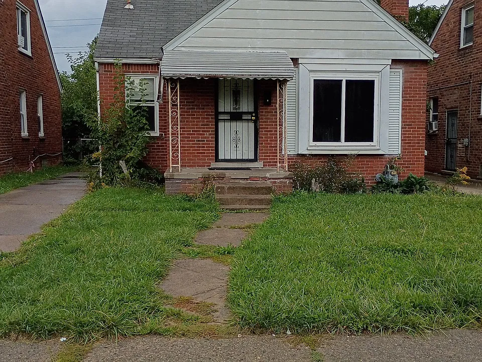 7661 Fielding St
