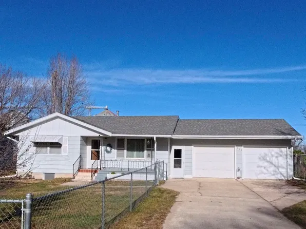 307 E Main St, Sargent, NE 68874