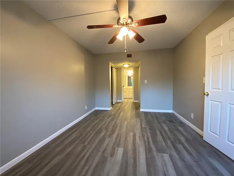 2967 Riverside Dr #109 — Photo 9