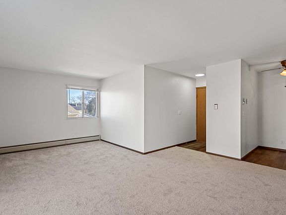 2nd image of 114 S Wisconsin St #574