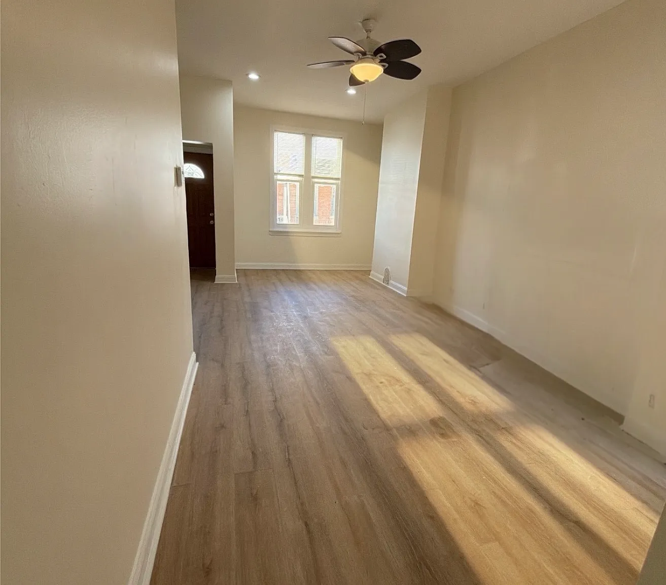 3553 Stouton St — Photo 2