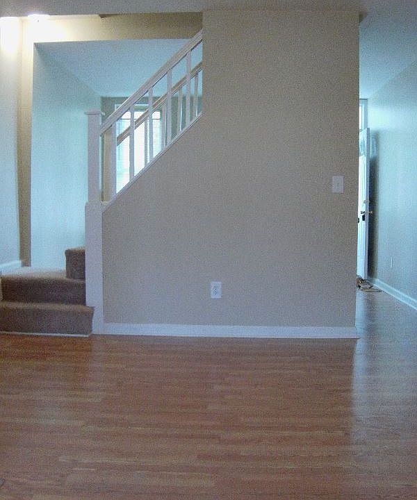 2nd image of 2804 Maisel St