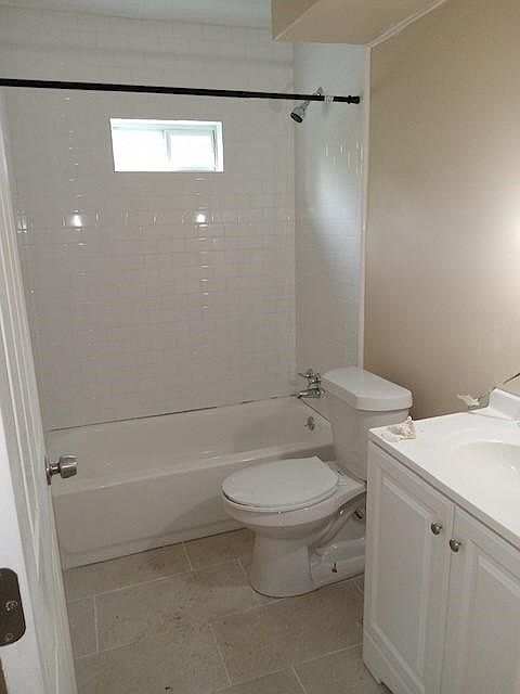 1st image of 2107 Stanford St #B