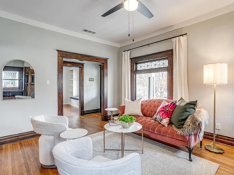 1405 S Henderson St — Photo 12