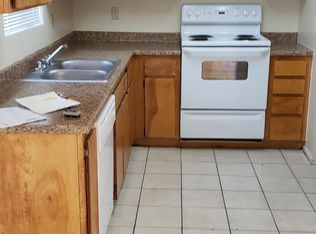 3601 Hughes Ln #D, Bakersfield, CA 93304