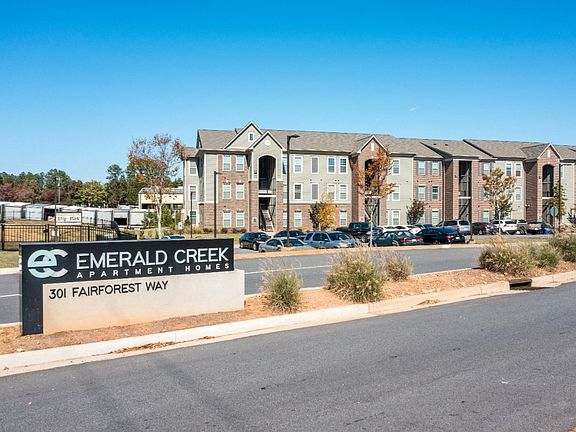 Emerald Creek Entrance
