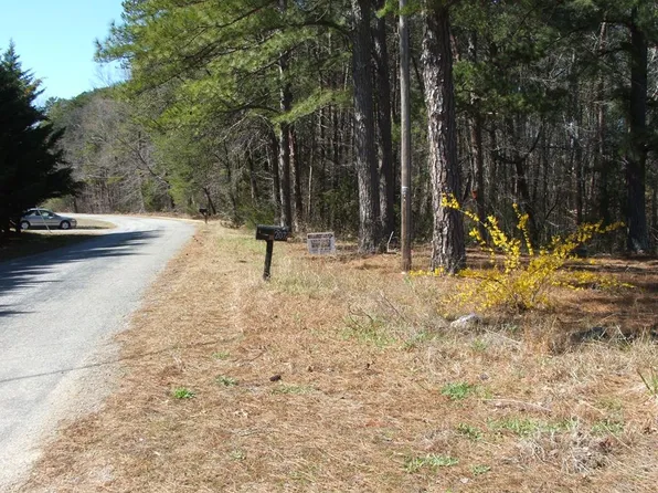 740 Old Forty Seven Rd, Drakes Branch, VA 23937