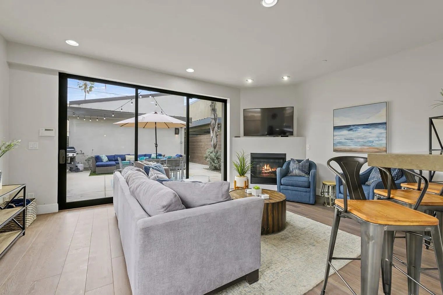 5 bed, 3.0 bath, 1291 sqft, $20,157 — Photo 1