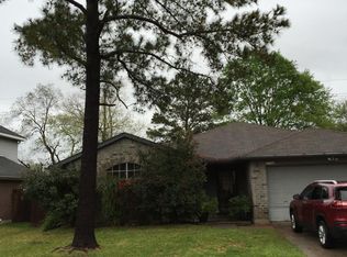 21730 Ridgewood Dr, Spring, TX 77388