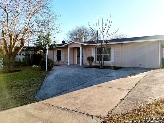 2nd image of 6842 Windward Way Dr