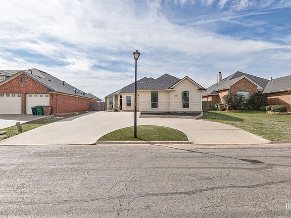 3rd image of 5903 Southampton Pl